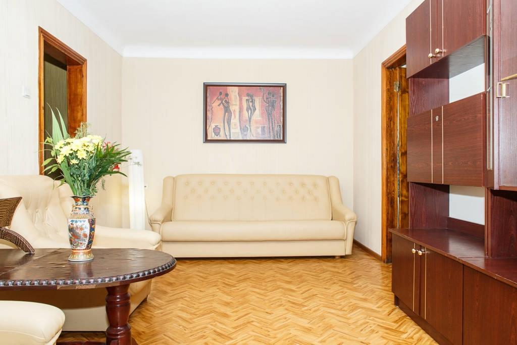 Apartment On Yatsenka Street Near Intourist Hotel Zaporizhia Екстериор снимка