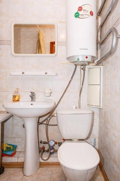 Apartment On Yatsenka Street Near Intourist Hotel Zaporizhia Екстериор снимка